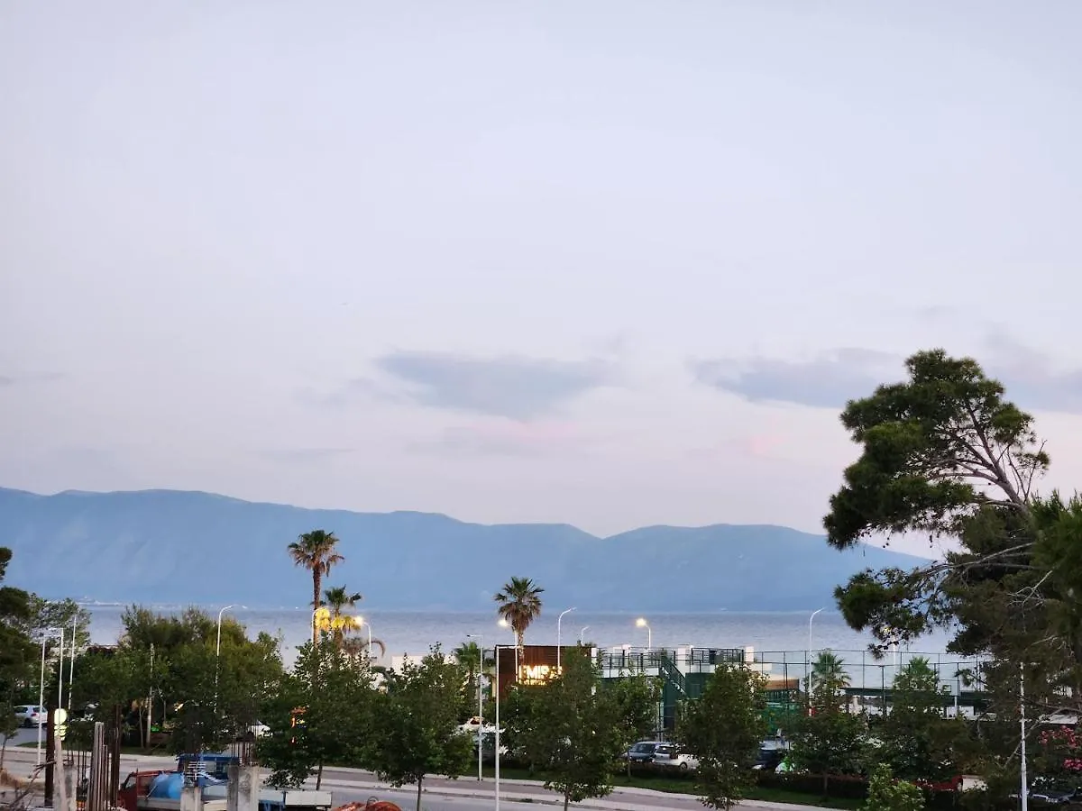 Sea Front Villa Vlorë Albânia